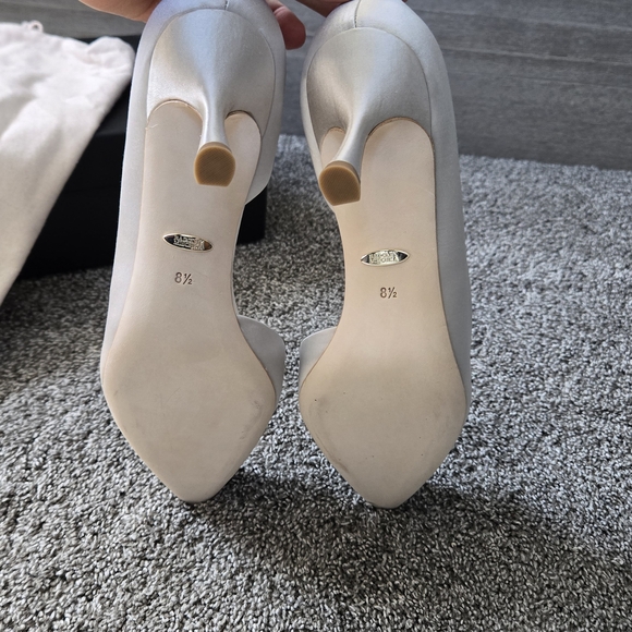Badgley Mischka Silver Satin Crystal Heels - Picture 10 of 12